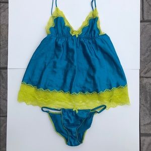 VICTORIA'S SECRET Large Lingerie set